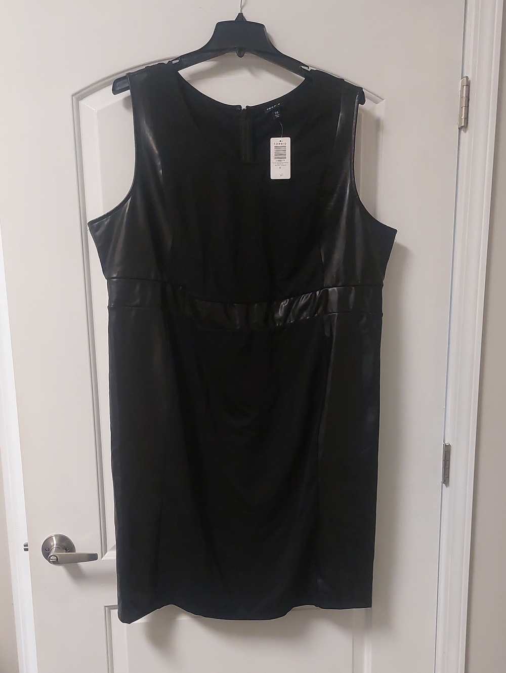 Torrid Deep Black At The Knee PU Ponte Contoured Panel Dress Sz 26